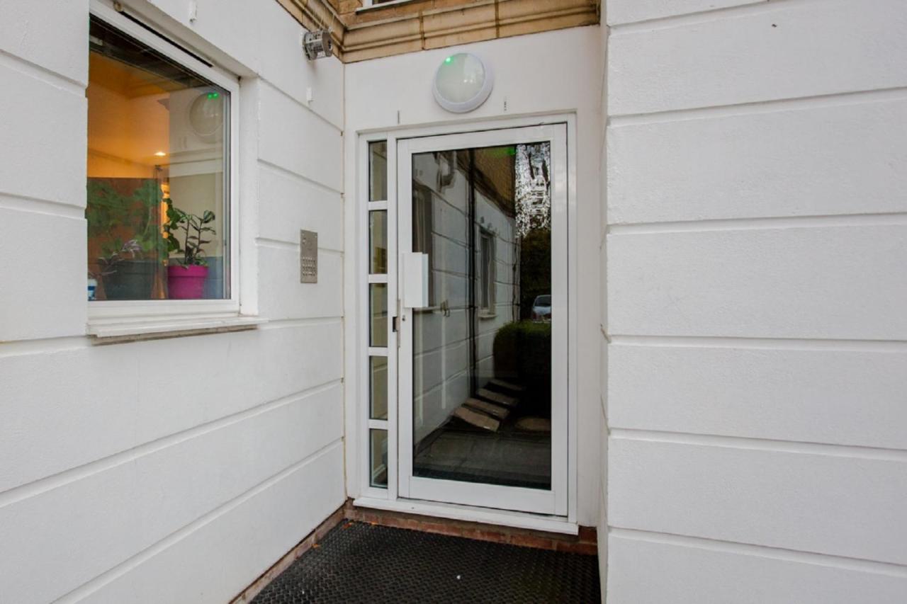 The Sparkford Gardens - Lovely 2Bdr With Balcony London Ngoại thất bức ảnh